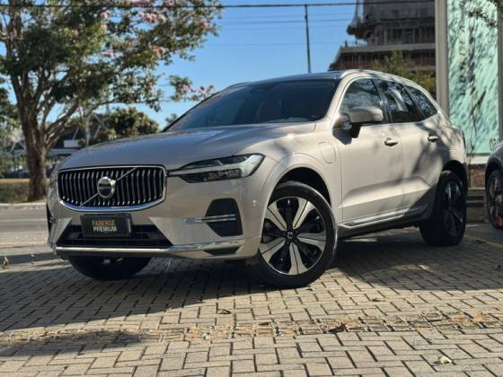 VOLVO XC60 2.0 T8 RECHARGE PLUS AWD GEARTRONIC